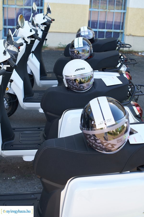 Robogók a polgárőröknek