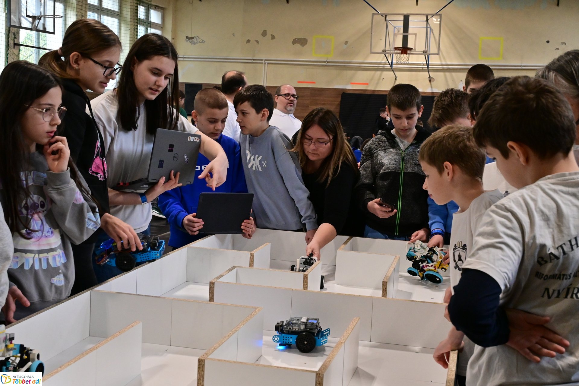 Robot exatlon a Széchenyi középiskolában - 2025