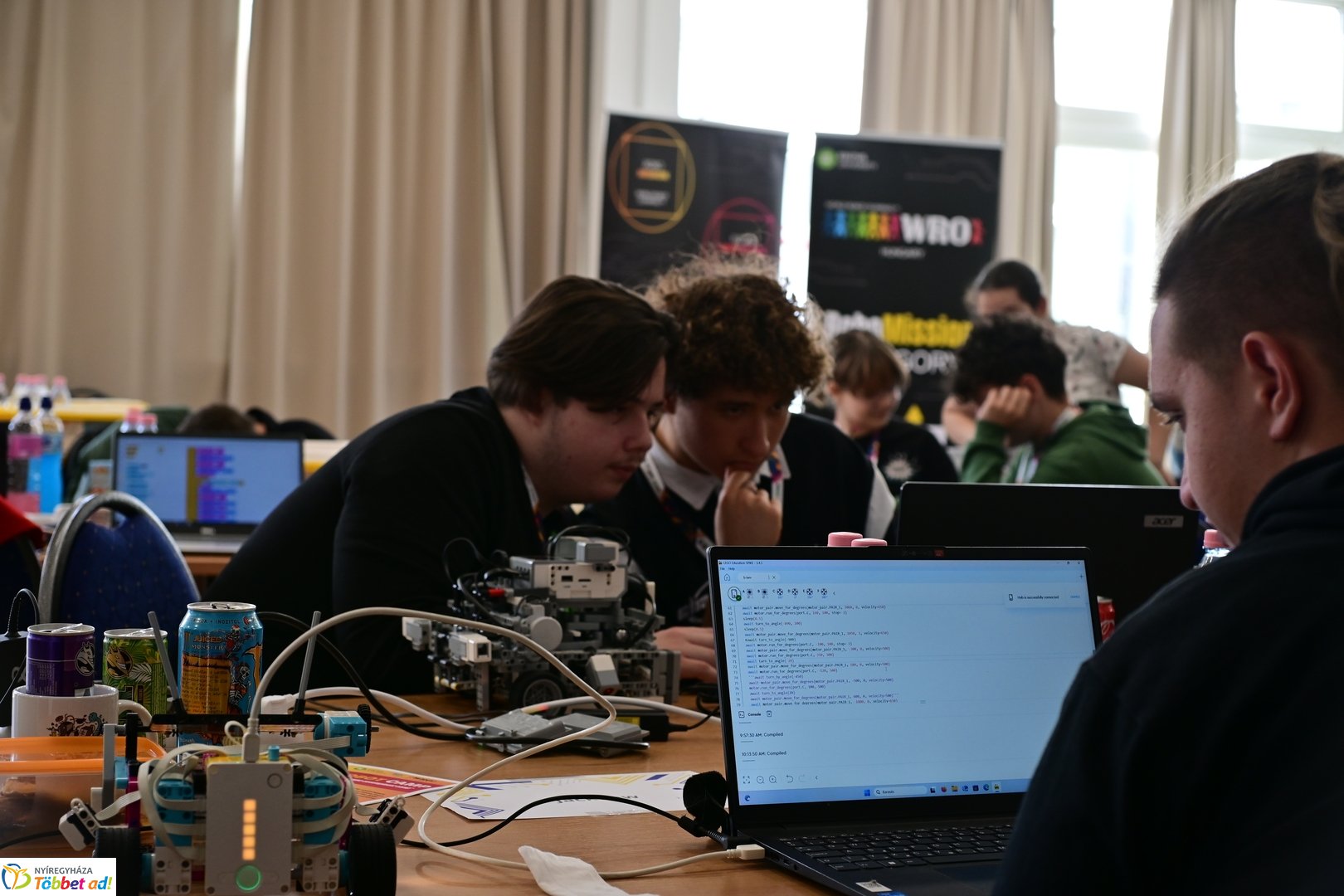 Robotika verseny az Inczédyben 2025 májusában