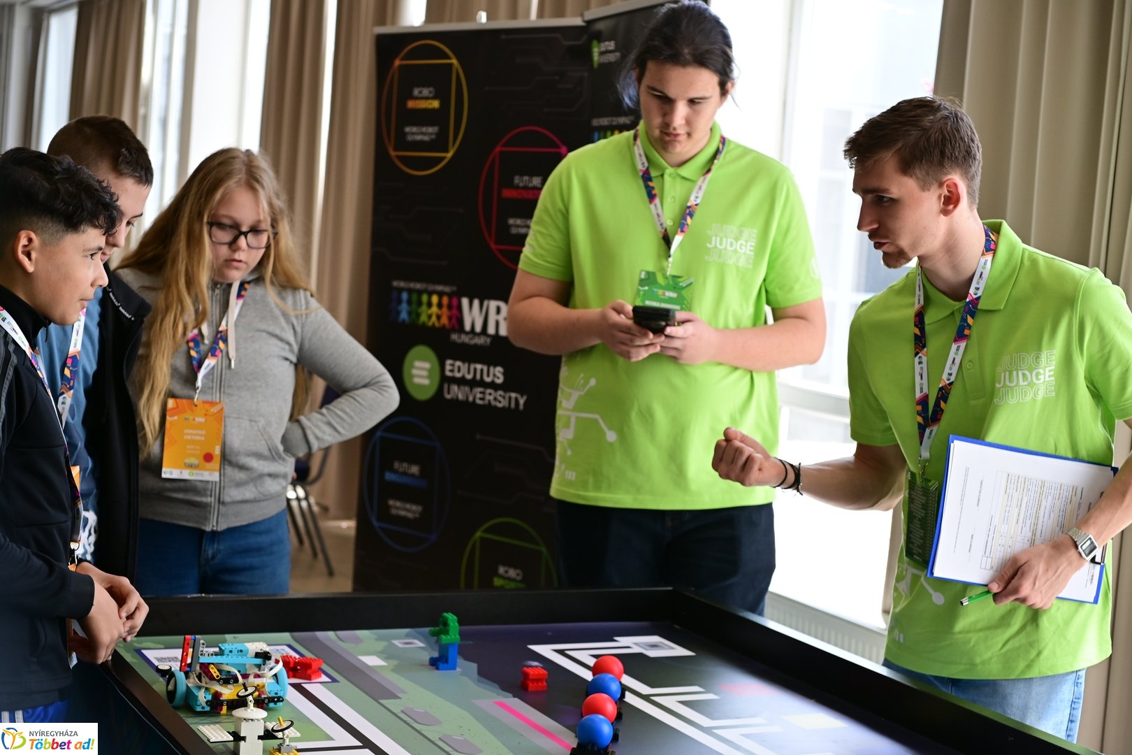 Robotika verseny az Inczédyben 2025 májusában