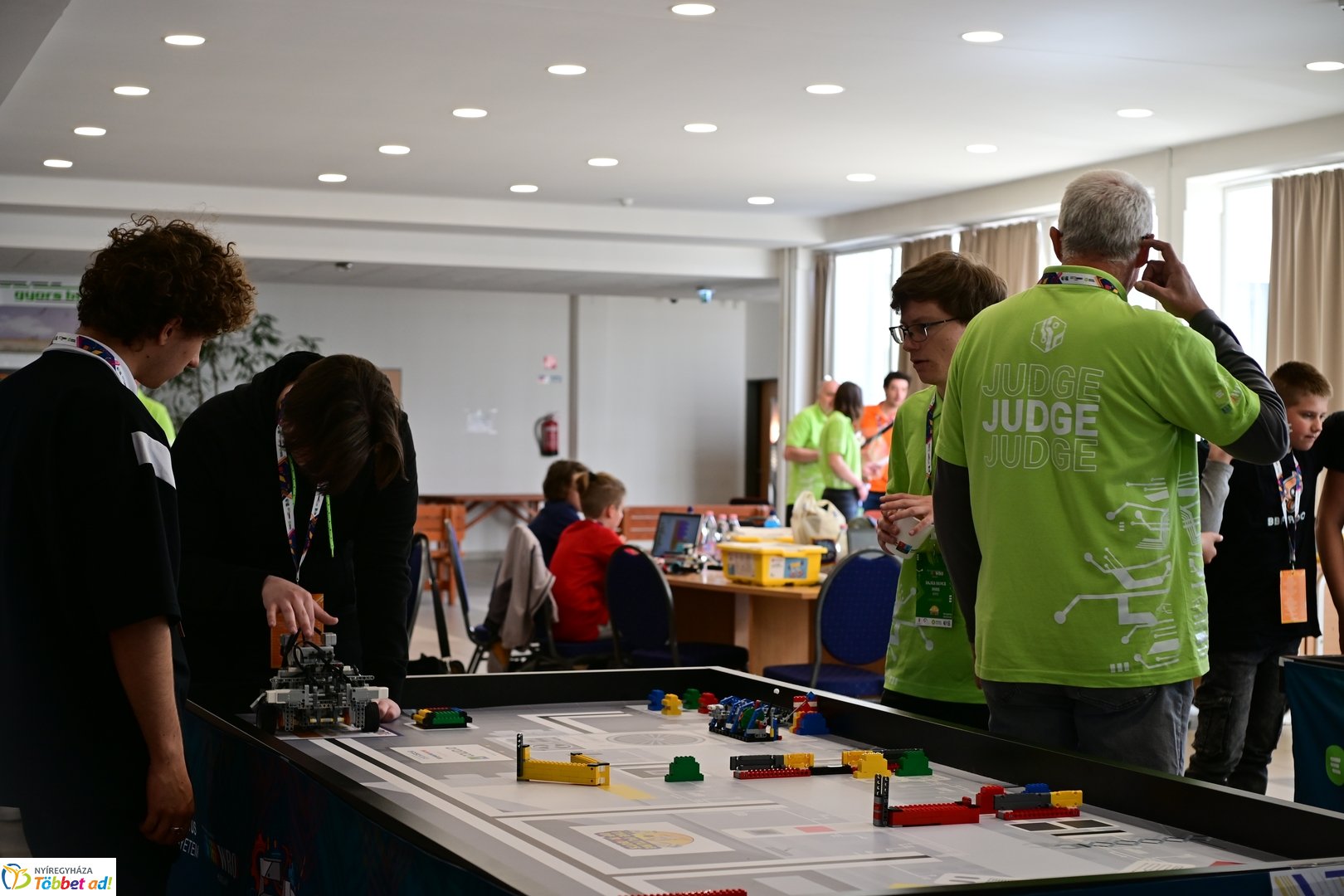 Robotika verseny az Inczédyben 2025 májusában