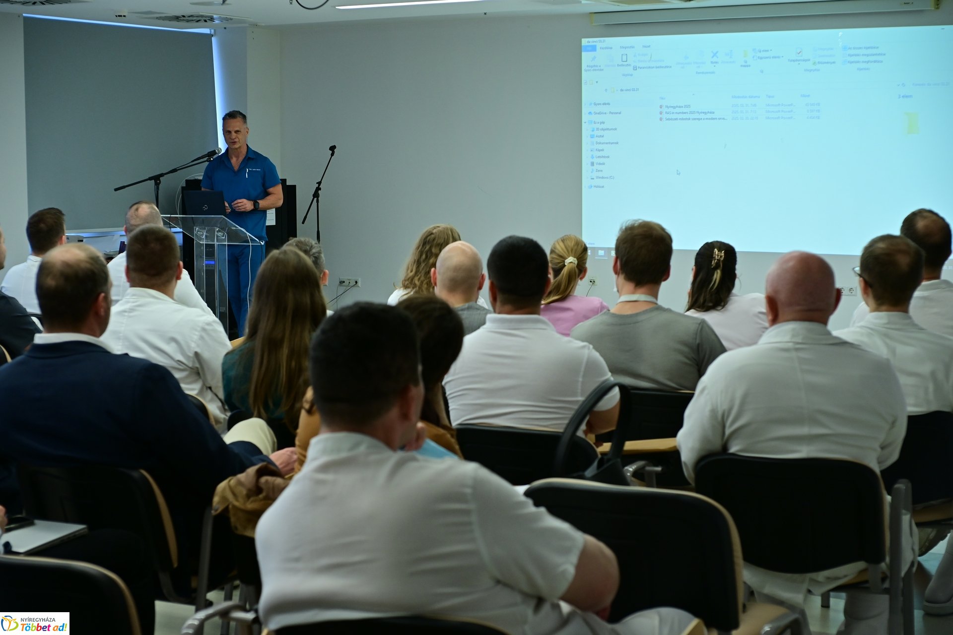 Robotsebészeti bemutató a Jósa András Kórházban 2025 márciusában