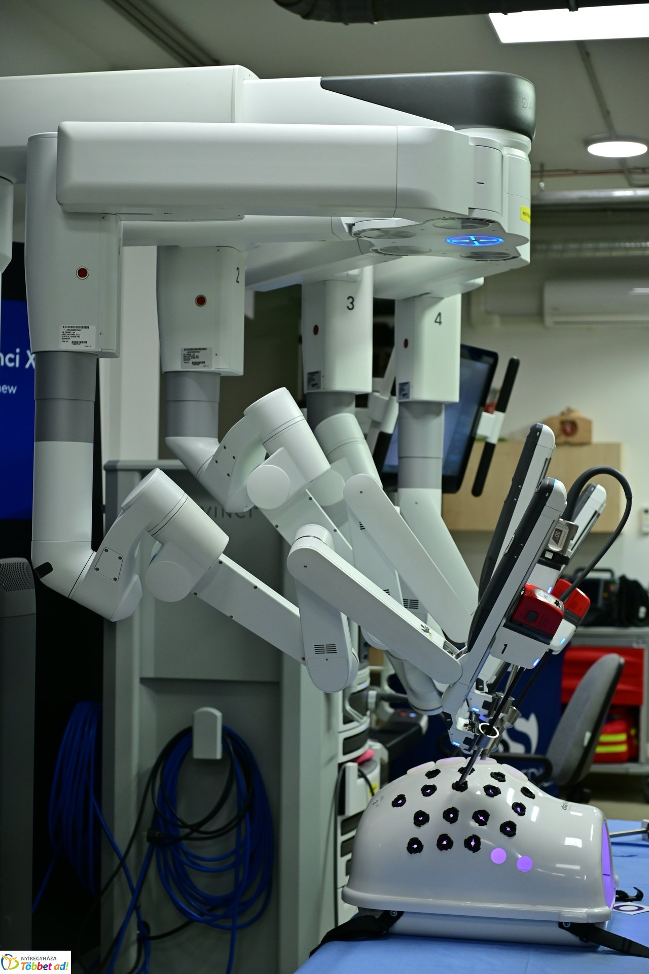 Robotsebészeti bemutató a Jósa András Kórházban 2025 márciusában