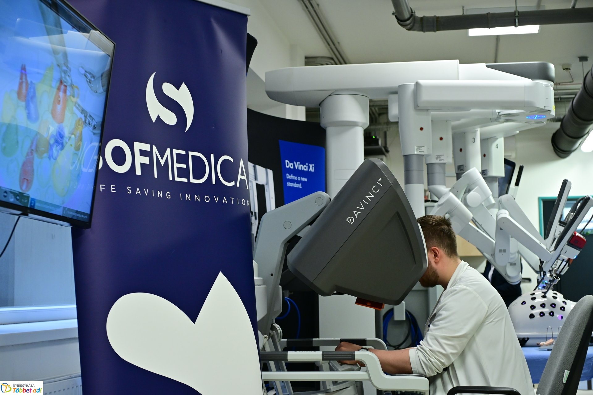Robotsebészeti bemutató a Jósa András Kórházban 2025 márciusában