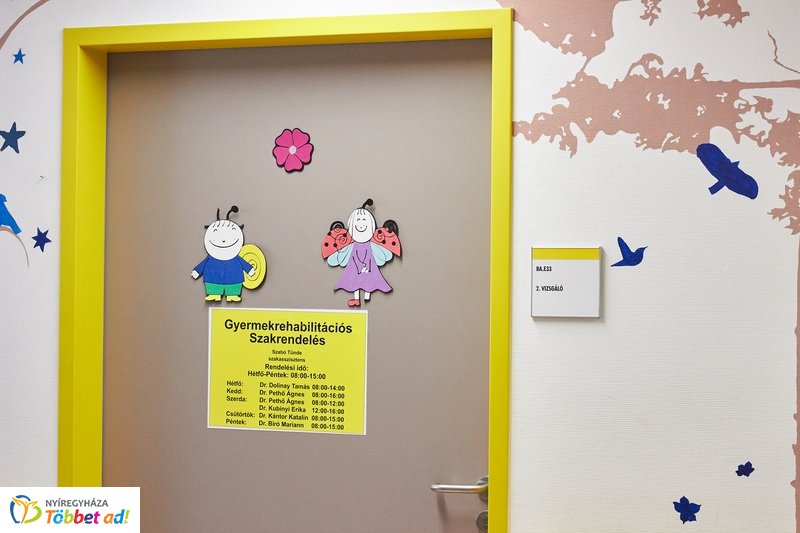 Robotterápia bemutató a kórházban