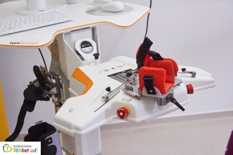 Robotterápia bemutató a kórházban