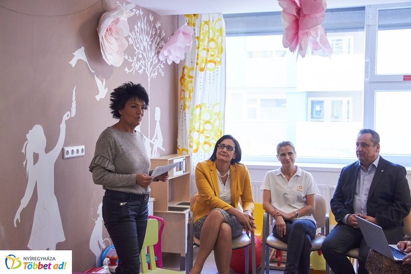 Robotterápia bemutató a kórházban