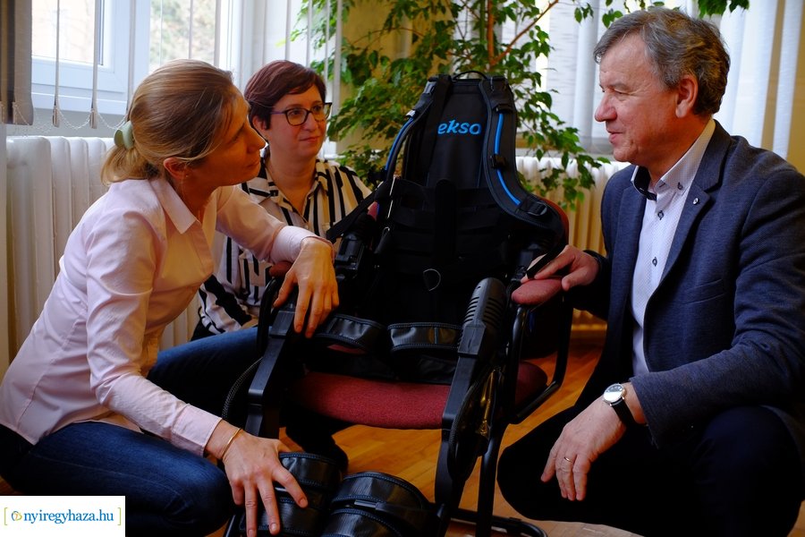 Robotterápiás eszközt kapott a Gyermekrehabilitációs Osztály
