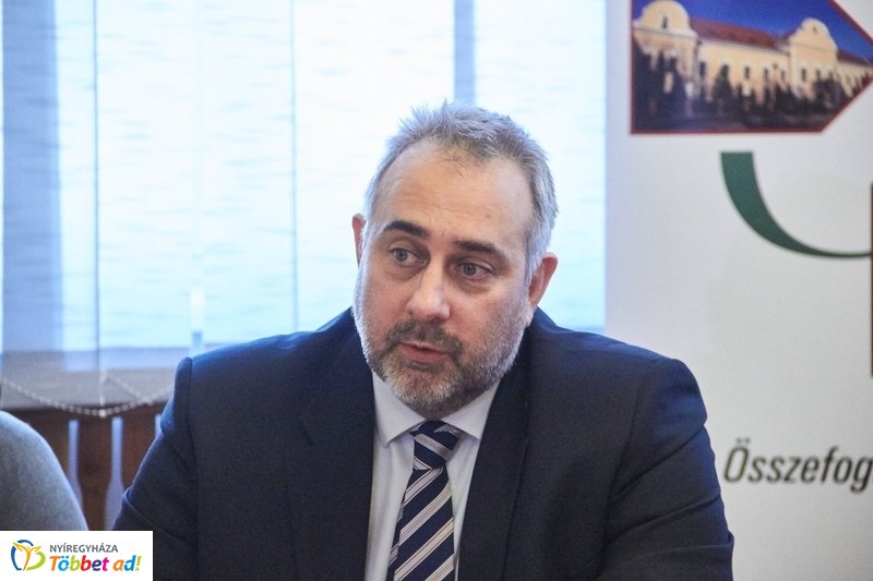 RocHUs projekt sajtótájékoztató a kórházban 