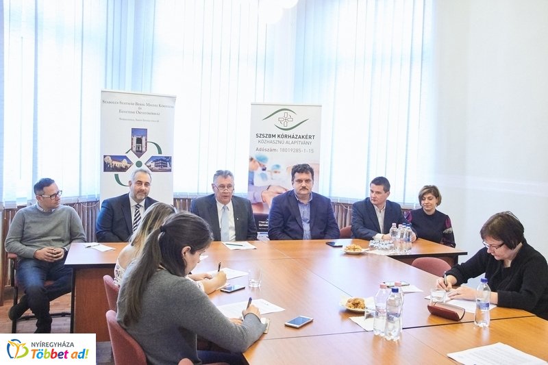 RocHUs projekt sajtótájékoztató a kórházban 