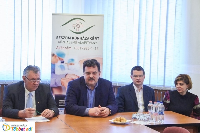 RocHUs projekt sajtótájékoztató a kórházban 