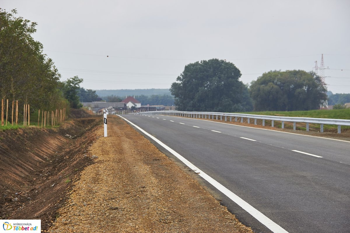 Rókabokori út átadó