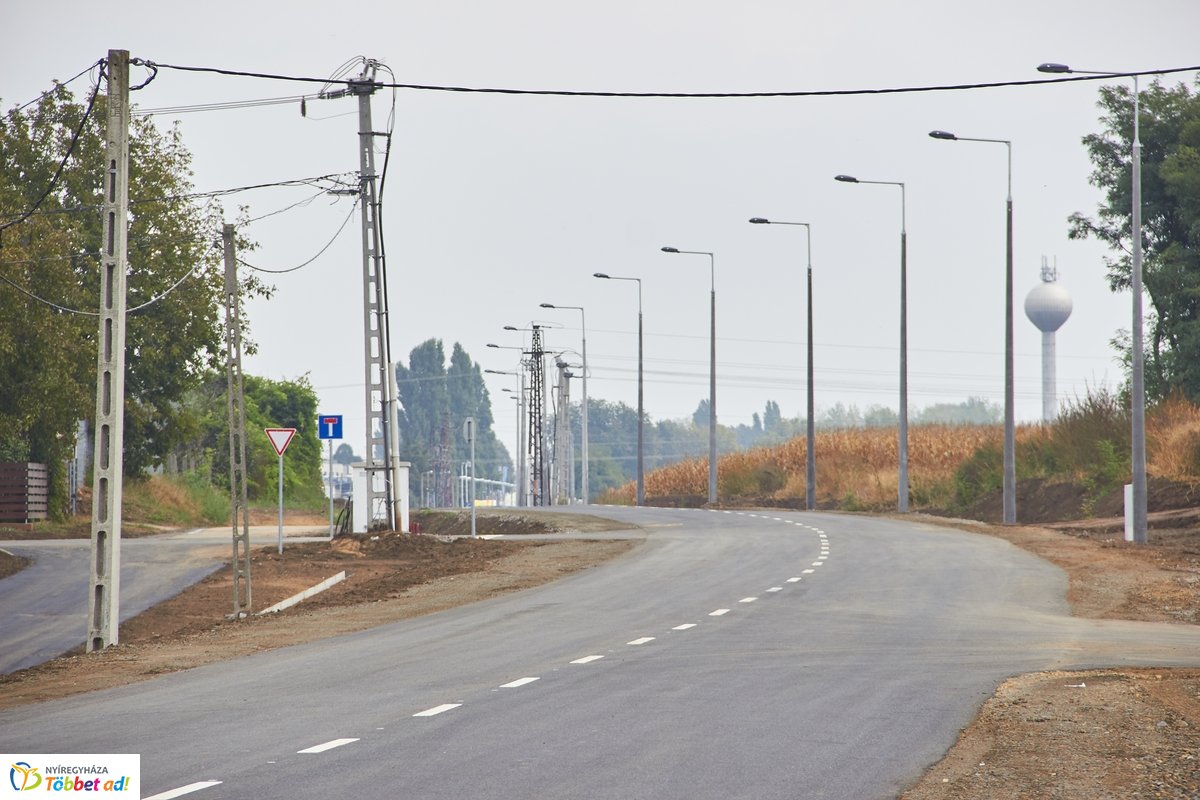 Rókabokori út átadó