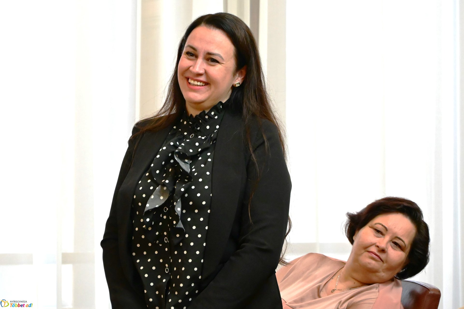 Roma díjátadó a Városházán