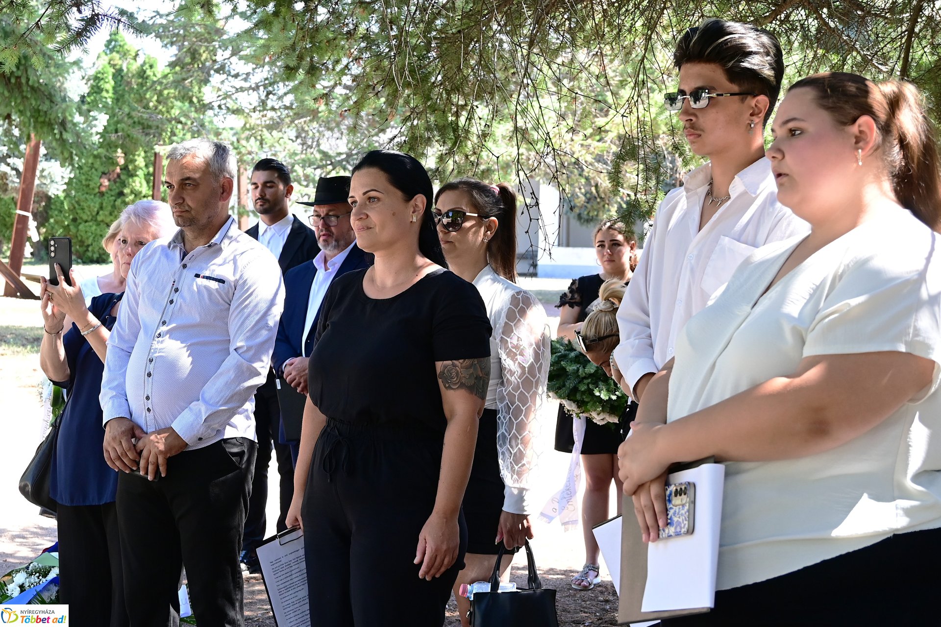 Roma holokauszt megemlékezés az Északi Temetőben