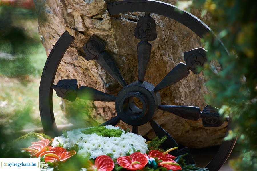 Roma holokausztra emlékeztek 2022