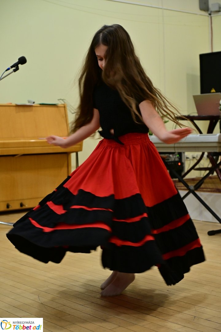 Roma ki-mit-tud a Móricz Zsigmond könyvtárban - 2025