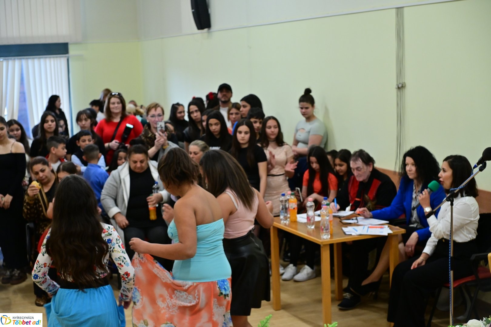 Roma ki-mit-tud a Móricz Zsigmond könyvtárban - 2025