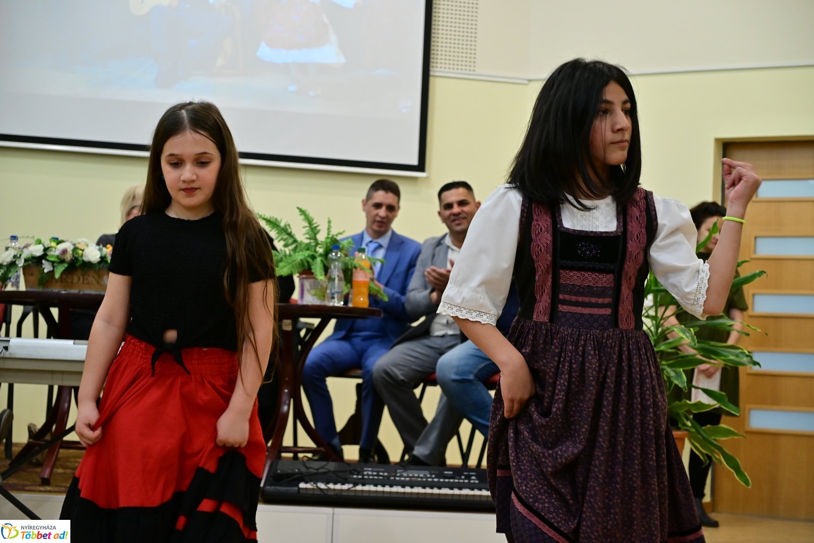 Roma ki-mit-tud a Móricz Zsigmond könyvtárban - 2025