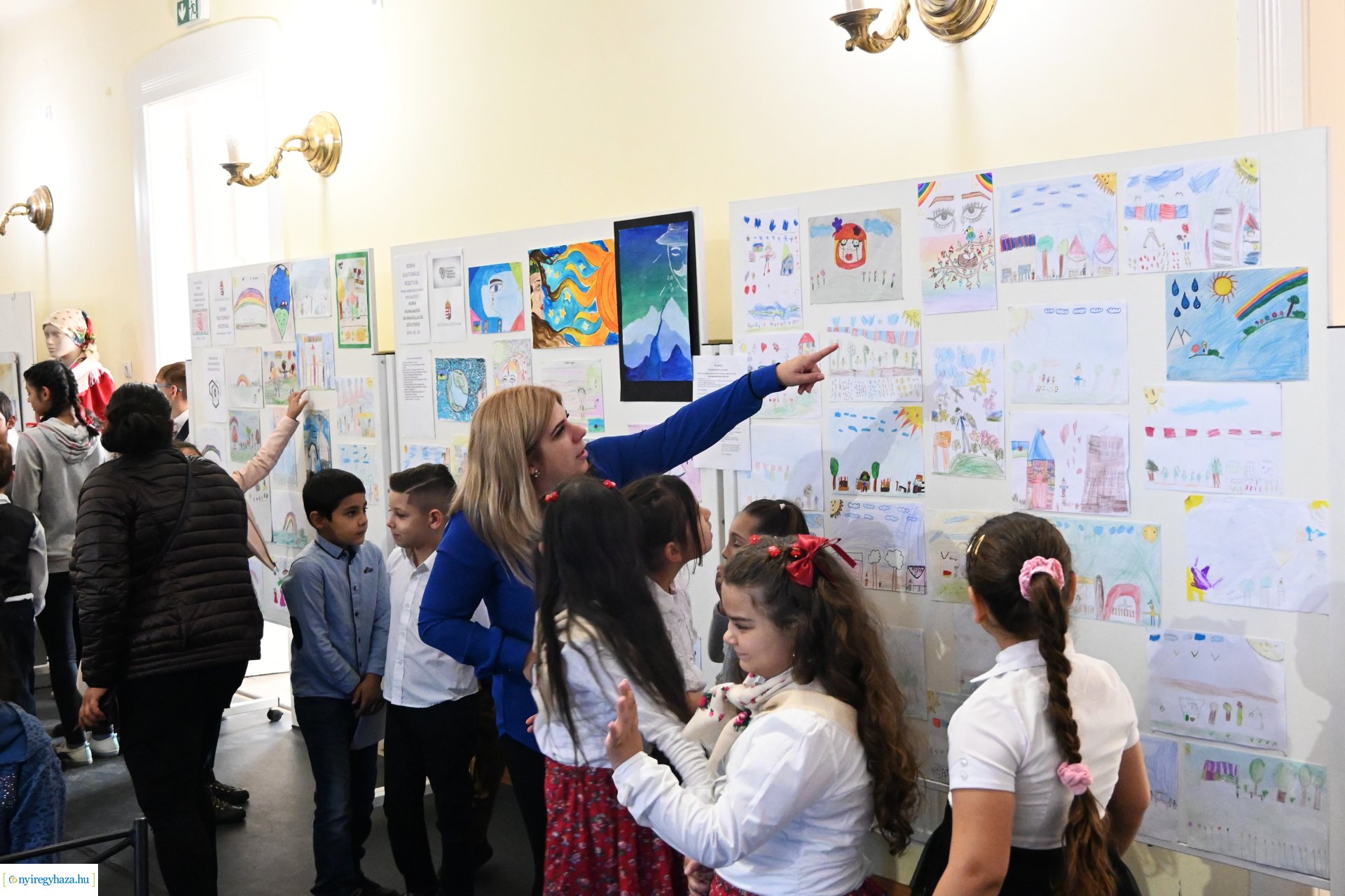 Roma Kulturális Fesztivál a Kölyökvárban