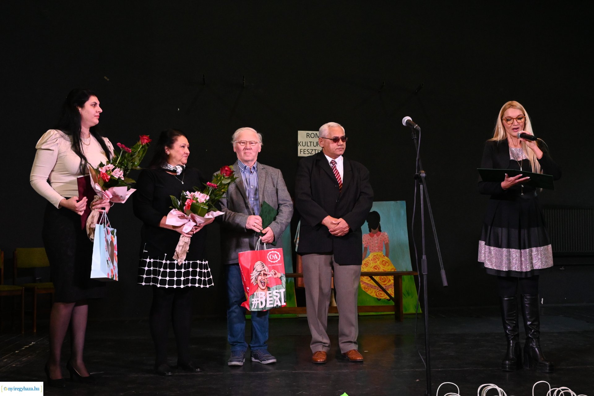 Roma Kulturális Fesztivál a Kölyökvárban