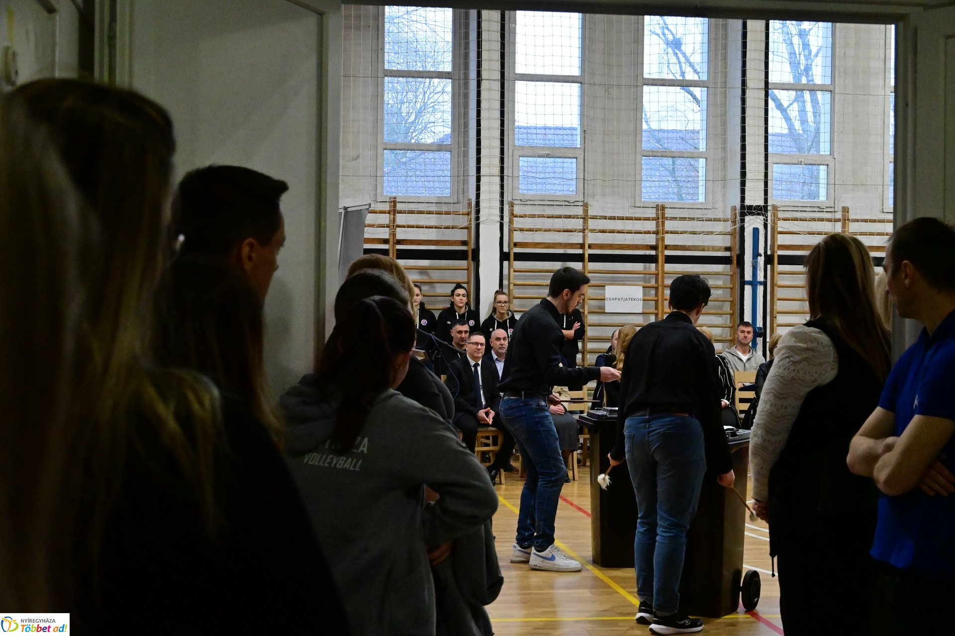 Röplabda mérkőzések a Kazinczy Ferenc iskolában