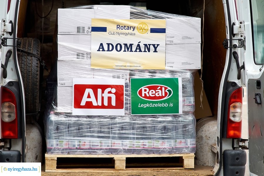 Rotary adomány a kórháznak 20201126