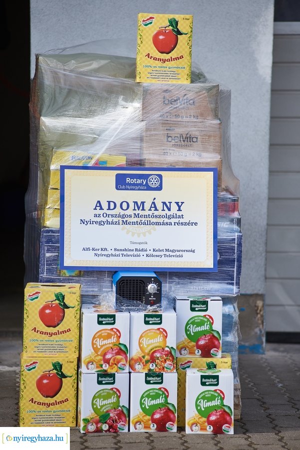 Rotary adomány a mentősöknek