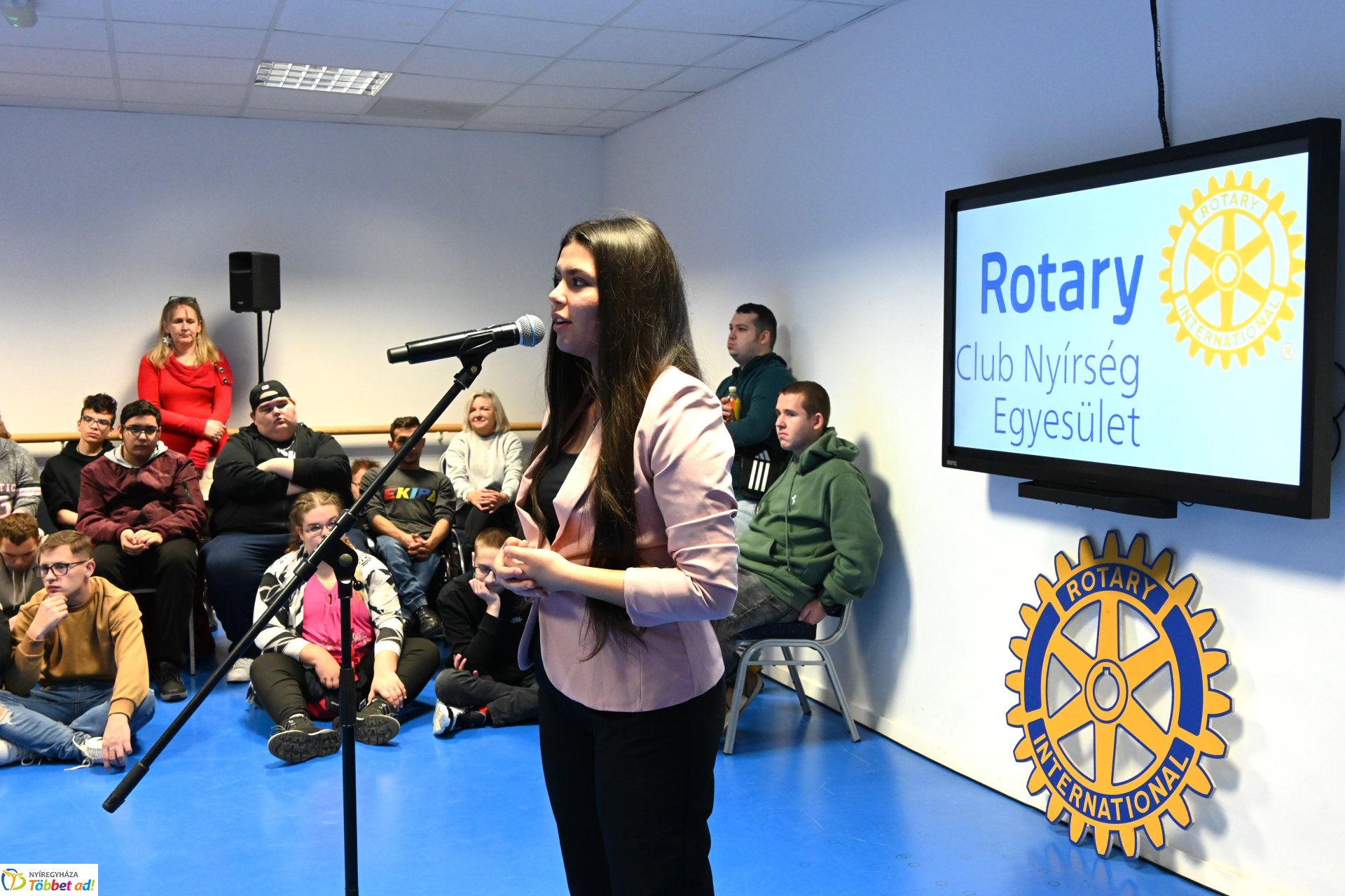 A Rotary Club Nyírség Egyesület mikulása megérkezett a gyerekekhez