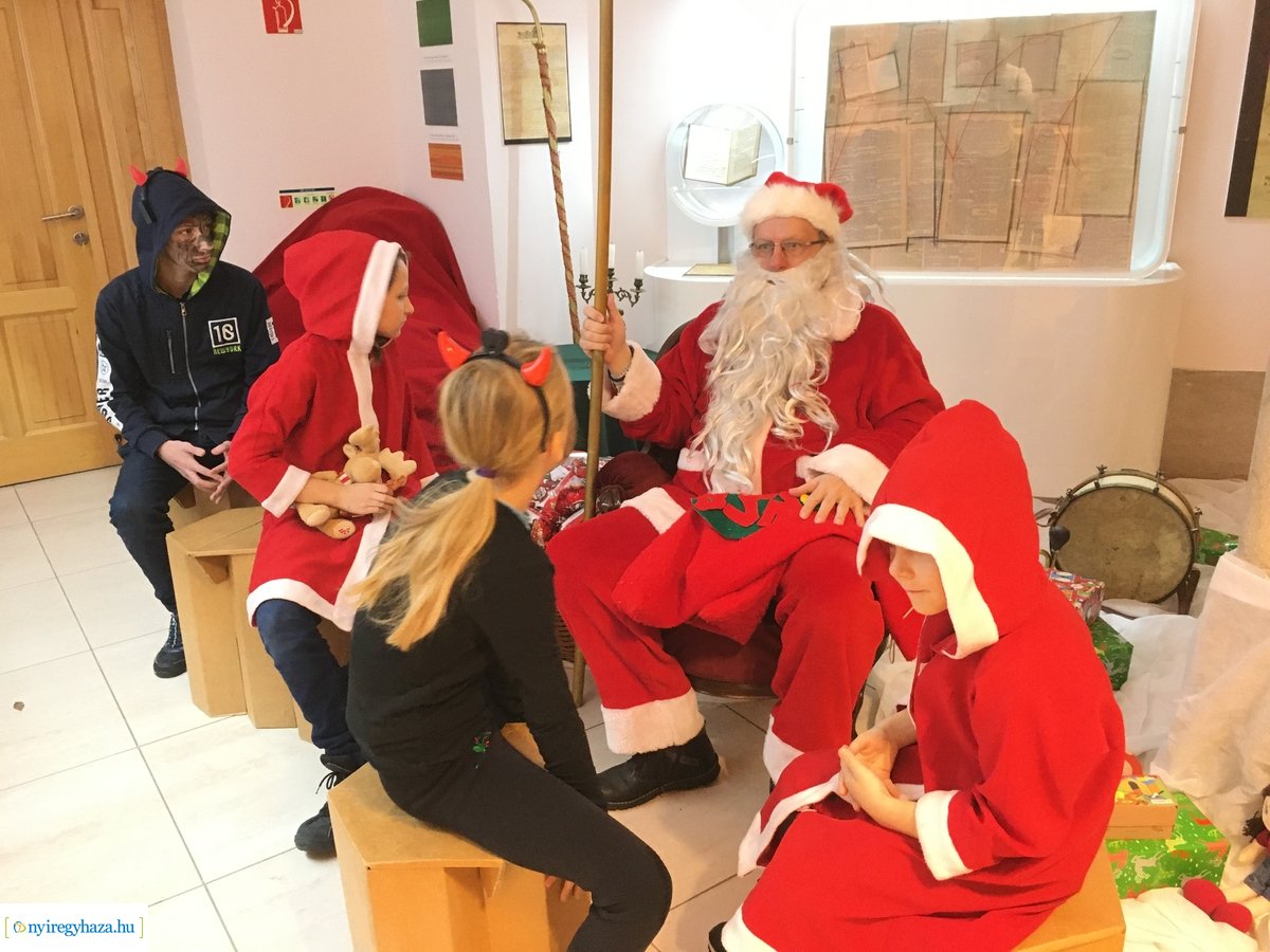 Rotary Mikulás a múzeumban