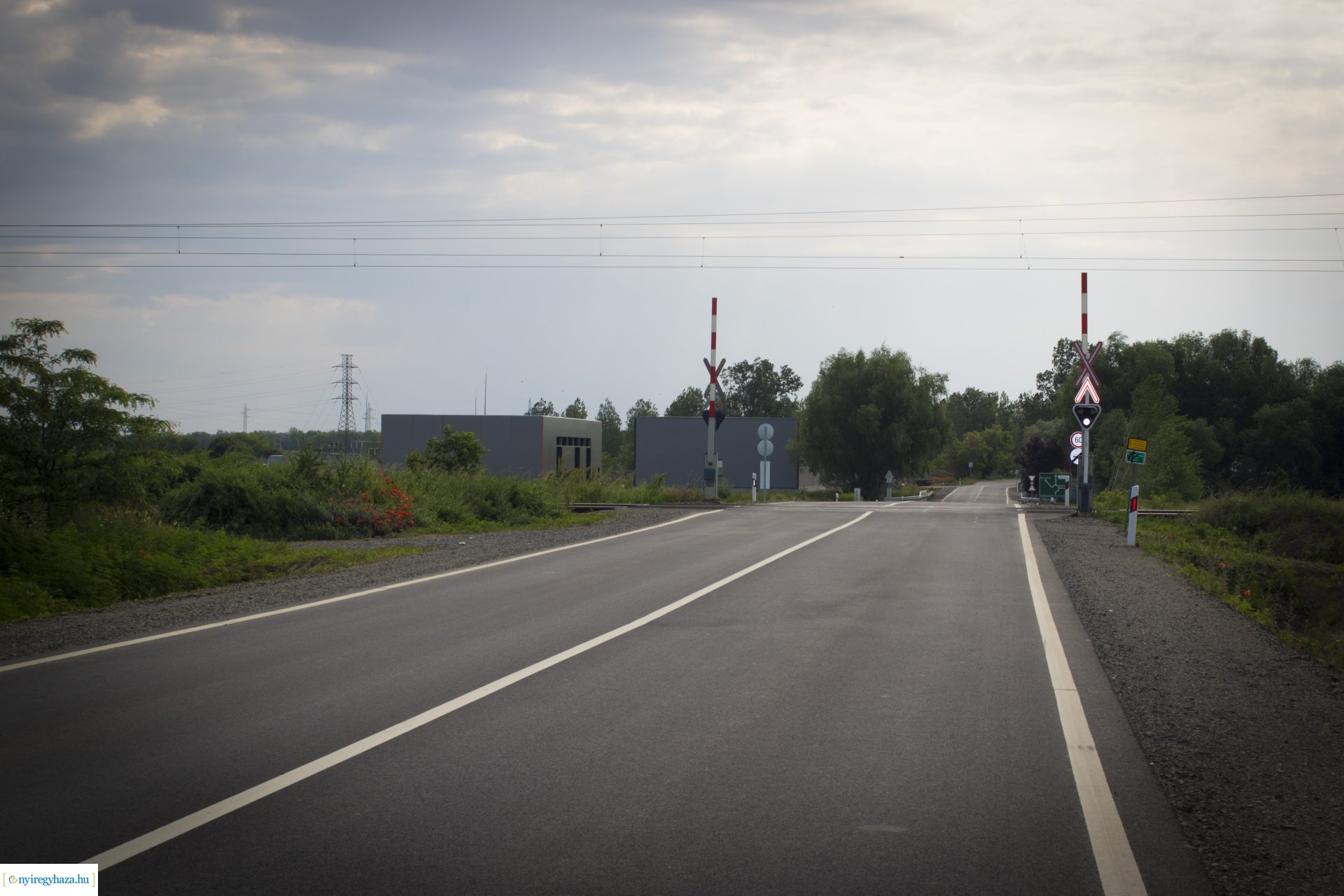 Rozsrétszőlő bekötőút felújítása