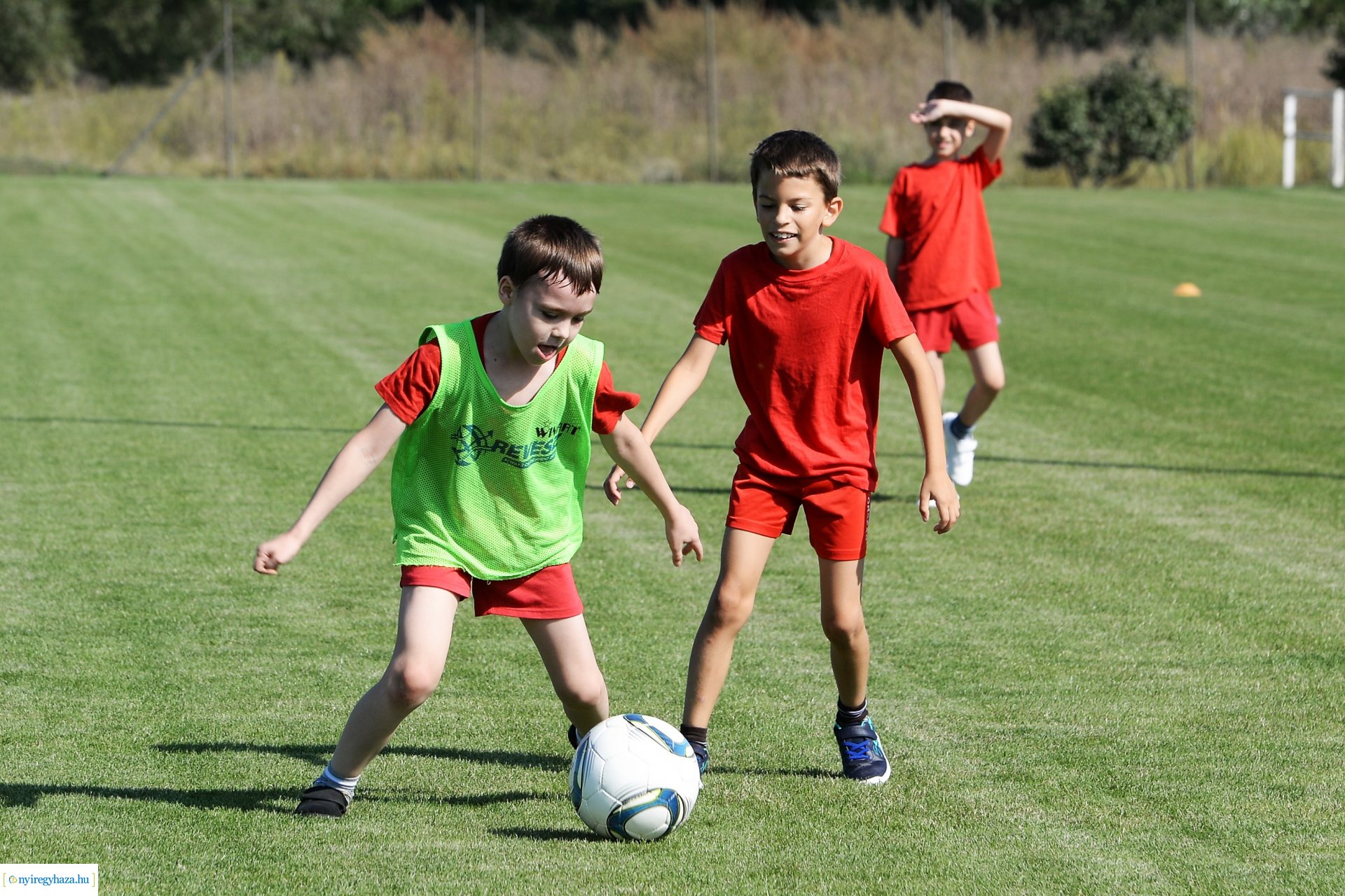 Rúgj labdába program - szerződés aláírás az örökösföldi pályán