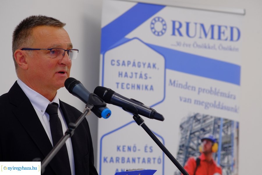 Rumed telephely átadó