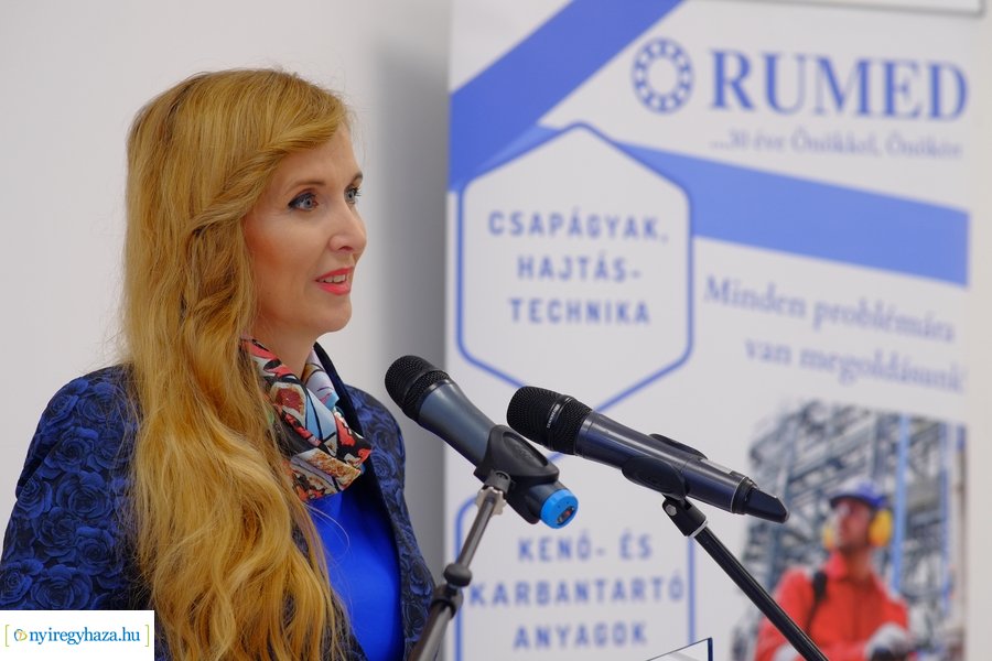 Rumed telephely átadó