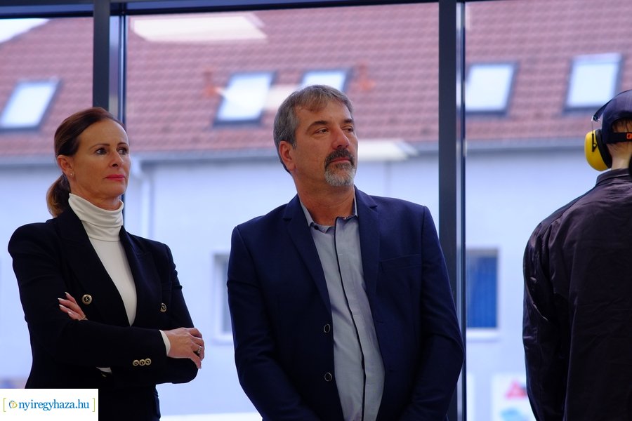 Rumed telephely átadó