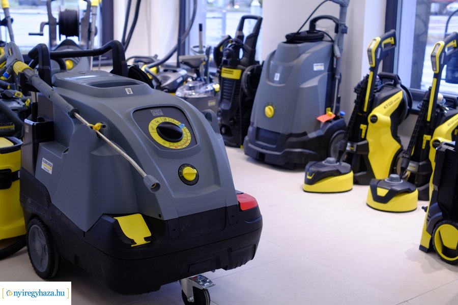 Rumed telephely átadó