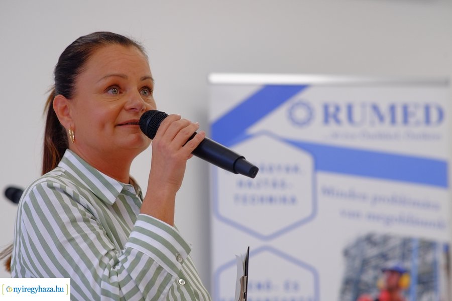 Rumed telephely átadó