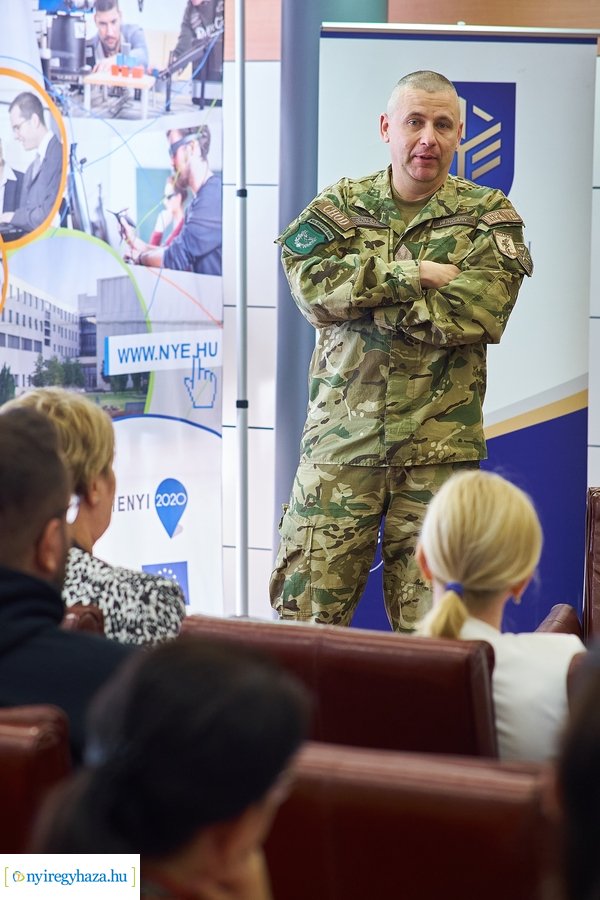 Ruszin-Szendi Romulusz a Nyíregyházi Egyetemen