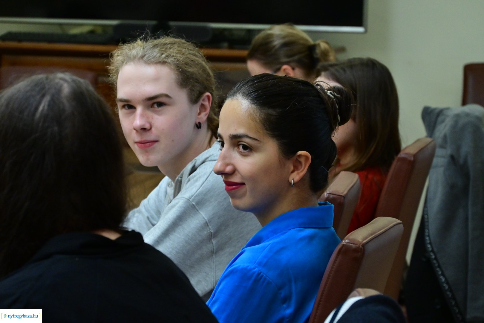 Rzeszówi diákok a Városházán 20241011