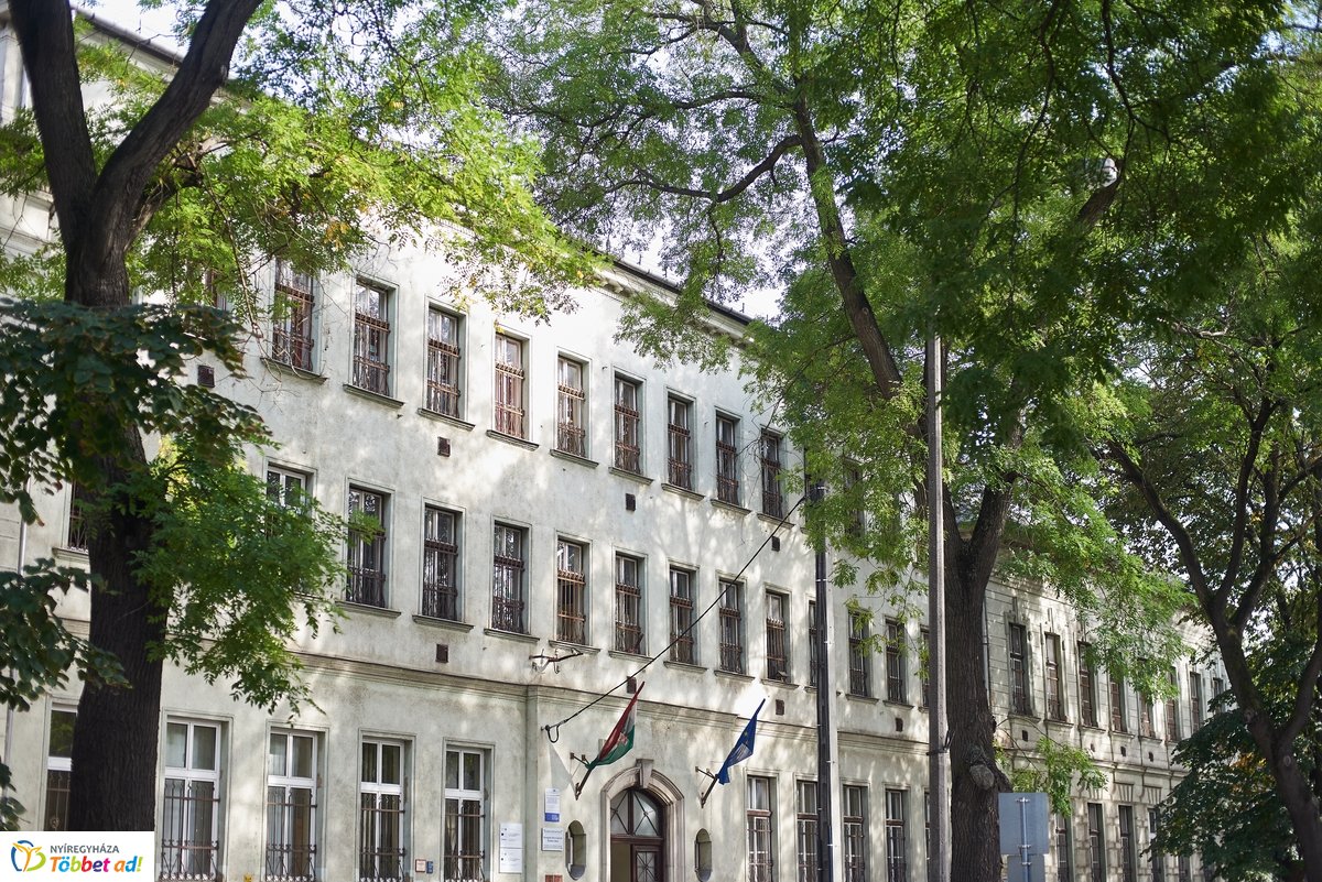 Sajtótájékoztató a Bárczi iskola fejlesztéséről