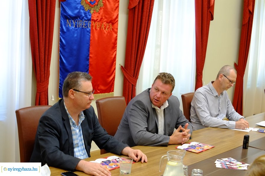 Sajtótájékoztató a Városházán 20210621