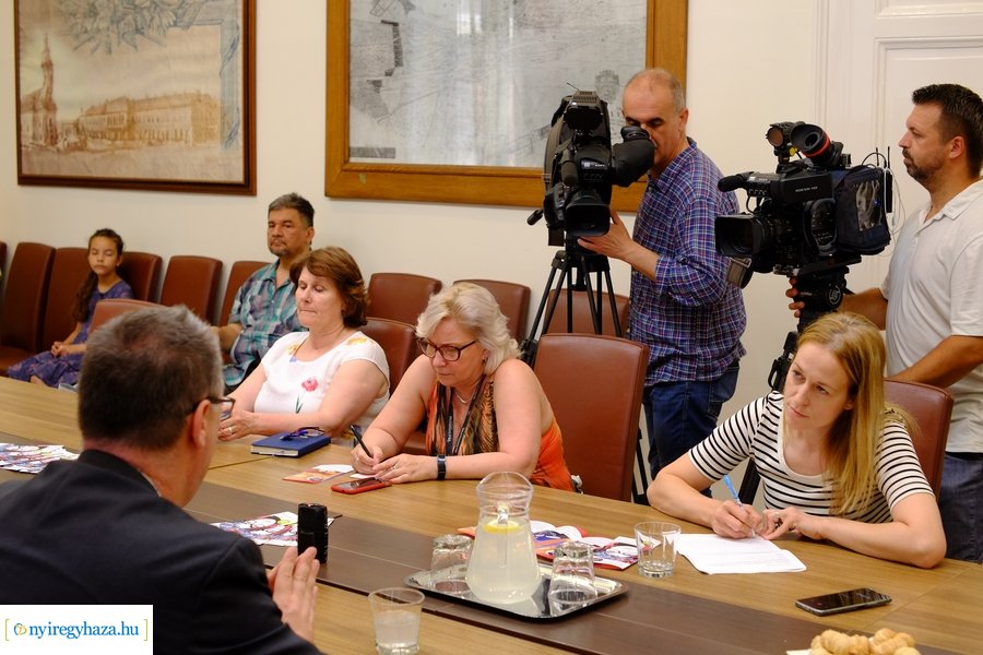Sajtótájékoztató a Városházán 20210621