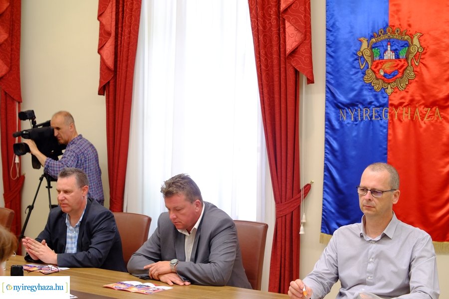 Sajtótájékoztató a Városházán 20210621