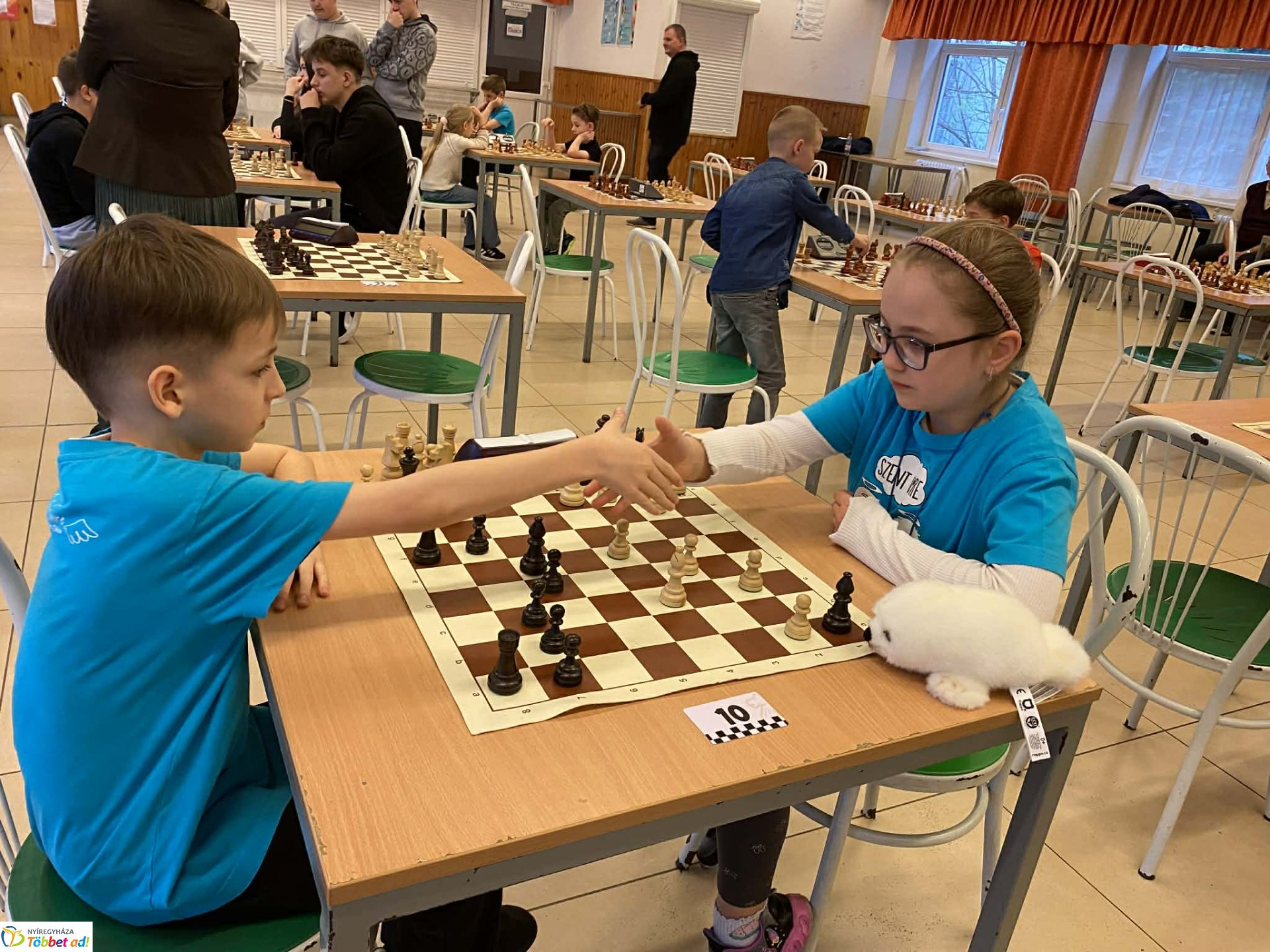 Sakk-matt a Mórában: fiatal tehetségek mérkőztek meg a Móra Sakkfesztiválon