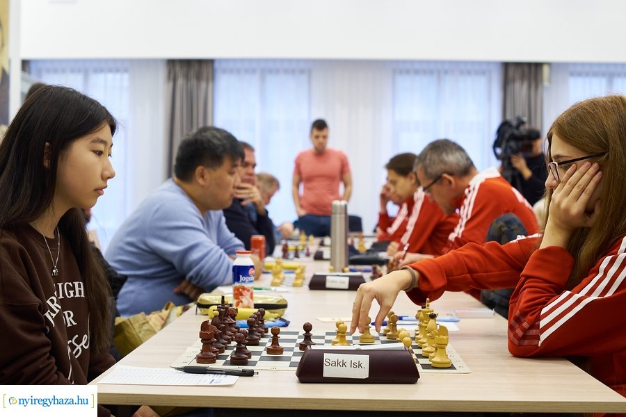 Sakkverseny a Színdbádban