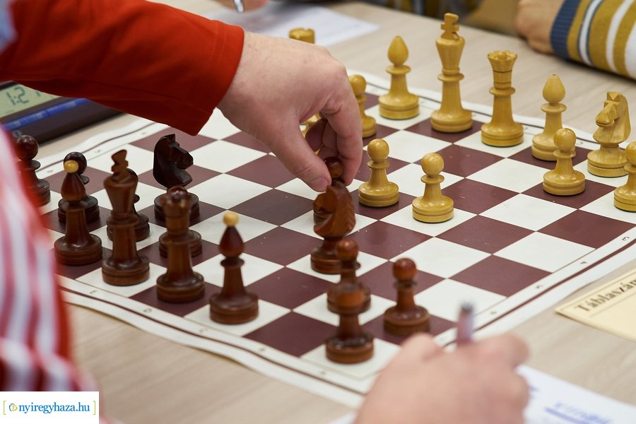 Sakkverseny a Színdbádban