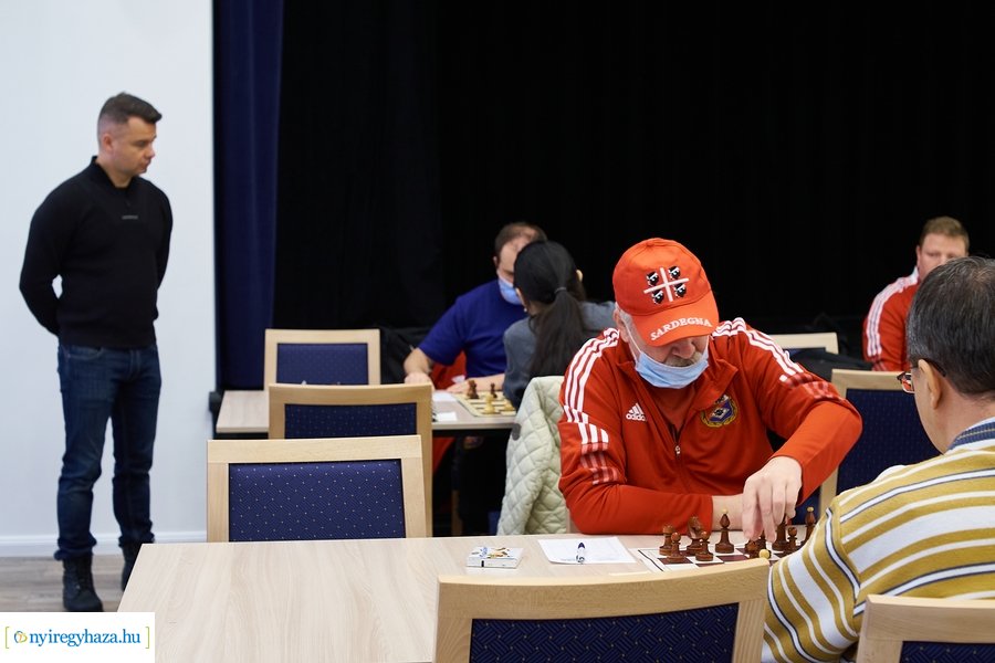 Sakkverseny a Színdbádban