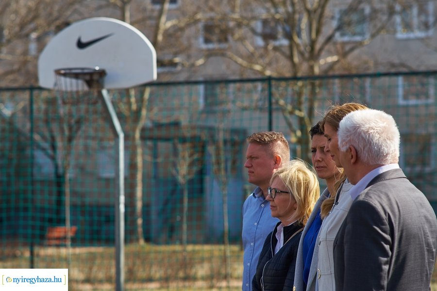 Sallai József Kosárlabda Liget avató
