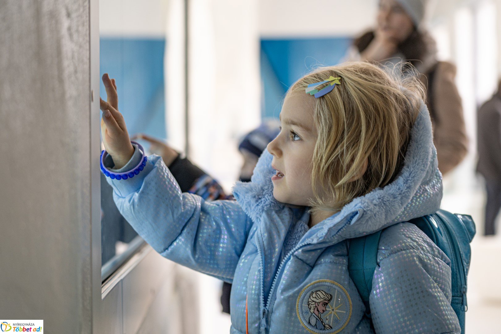 Sarkvidéki karácsony a LEGO gyárral a Nyíregyházi Állatparkban