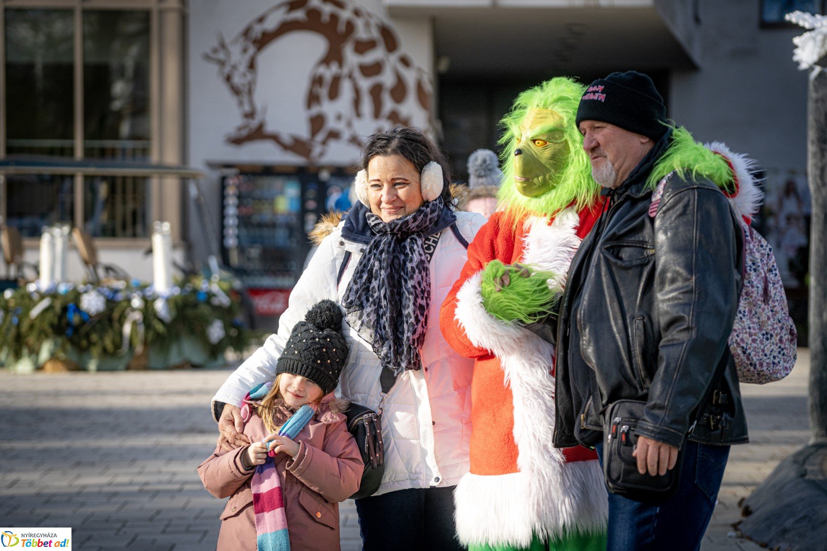 Sarkvidéki karácsony a LEGO gyárral a Nyíregyházi Állatparkban